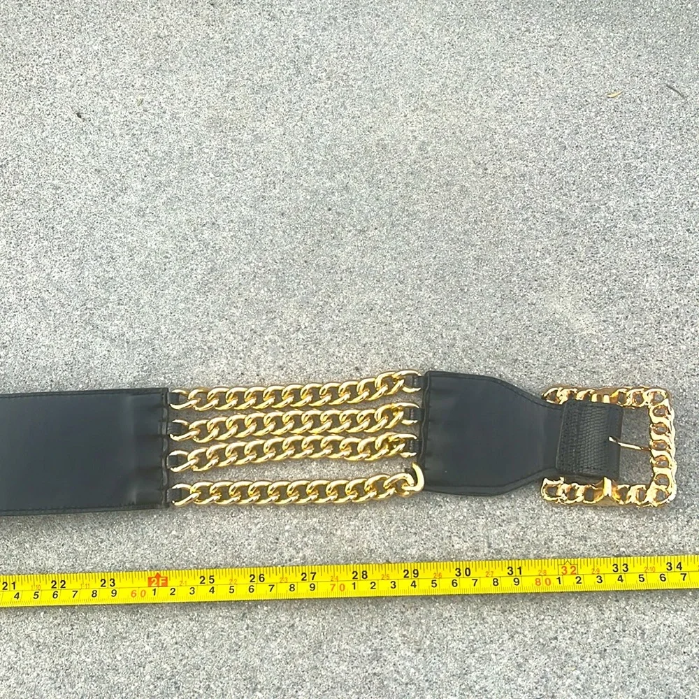 R.J Graziano black leather & gold chain wide belt in very good vintage condition